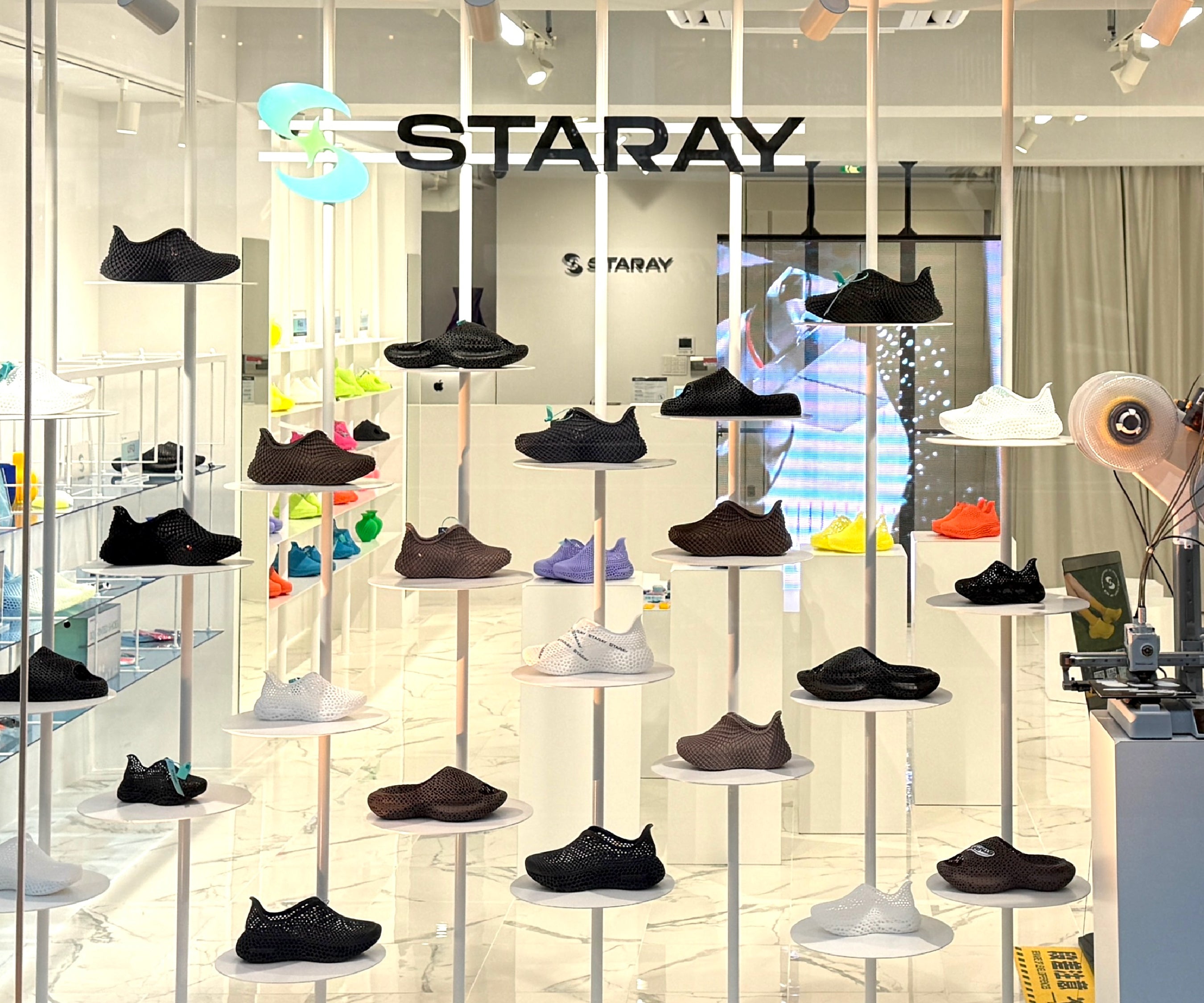 STARAY北堀江店