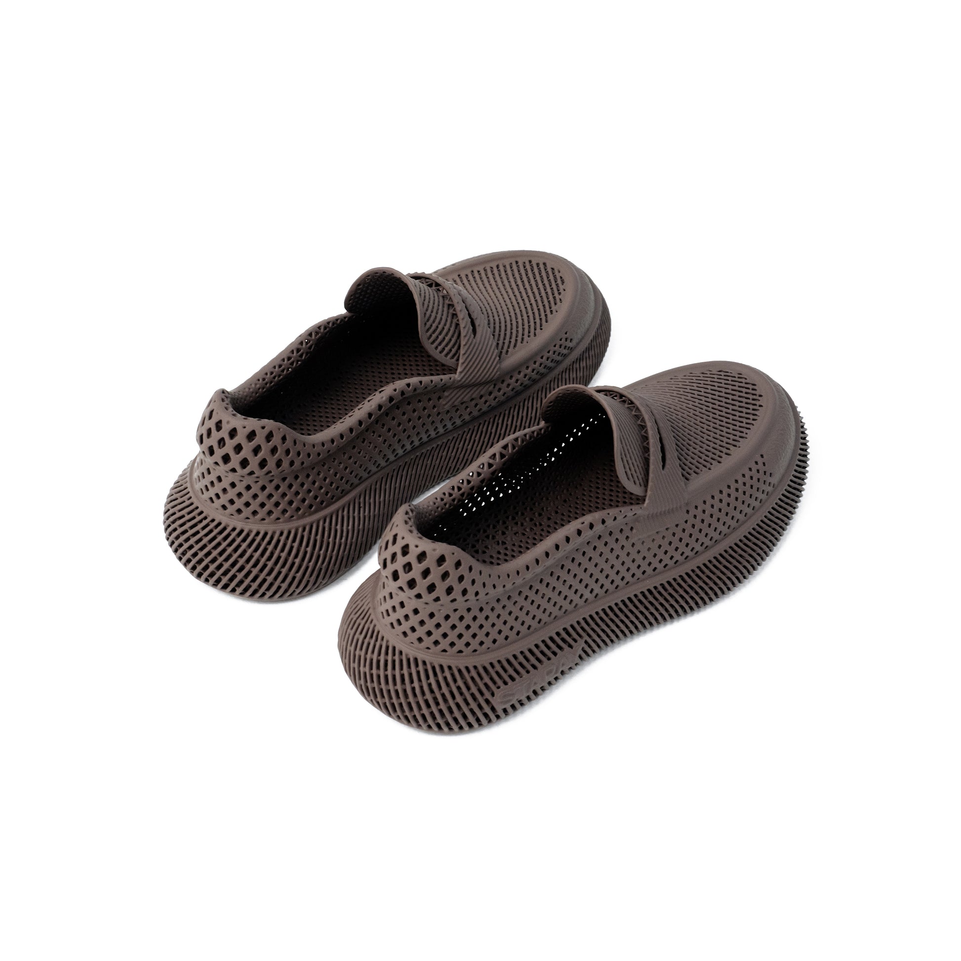 チョコブラウン